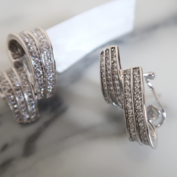 Sterling silver cubic zirconia earrings - Picture 3 of 8